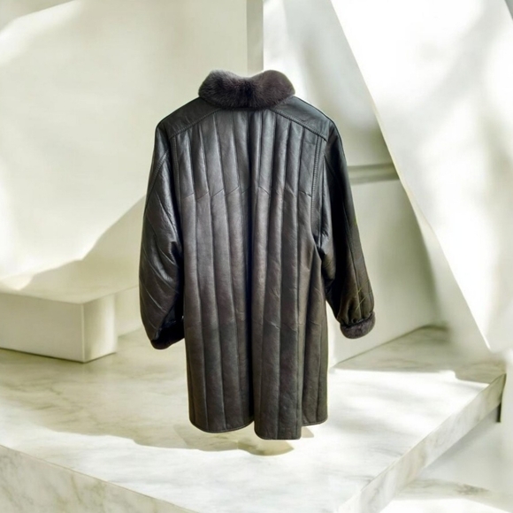 Rocker Reversible Goat Fur & Leather Mink Trim Coat From Germany No Monogram - Picture 2 of 10